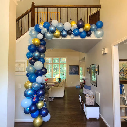Blue Balloon Garland Arch Kit, 140PCS Royal Blue and White Balloon Arch Kit Different Sizes 5 10 12 18 Inch Latex Balloons for Baby Shower Boys Birthday Gender Reveal Wedding Prom Party Decorations