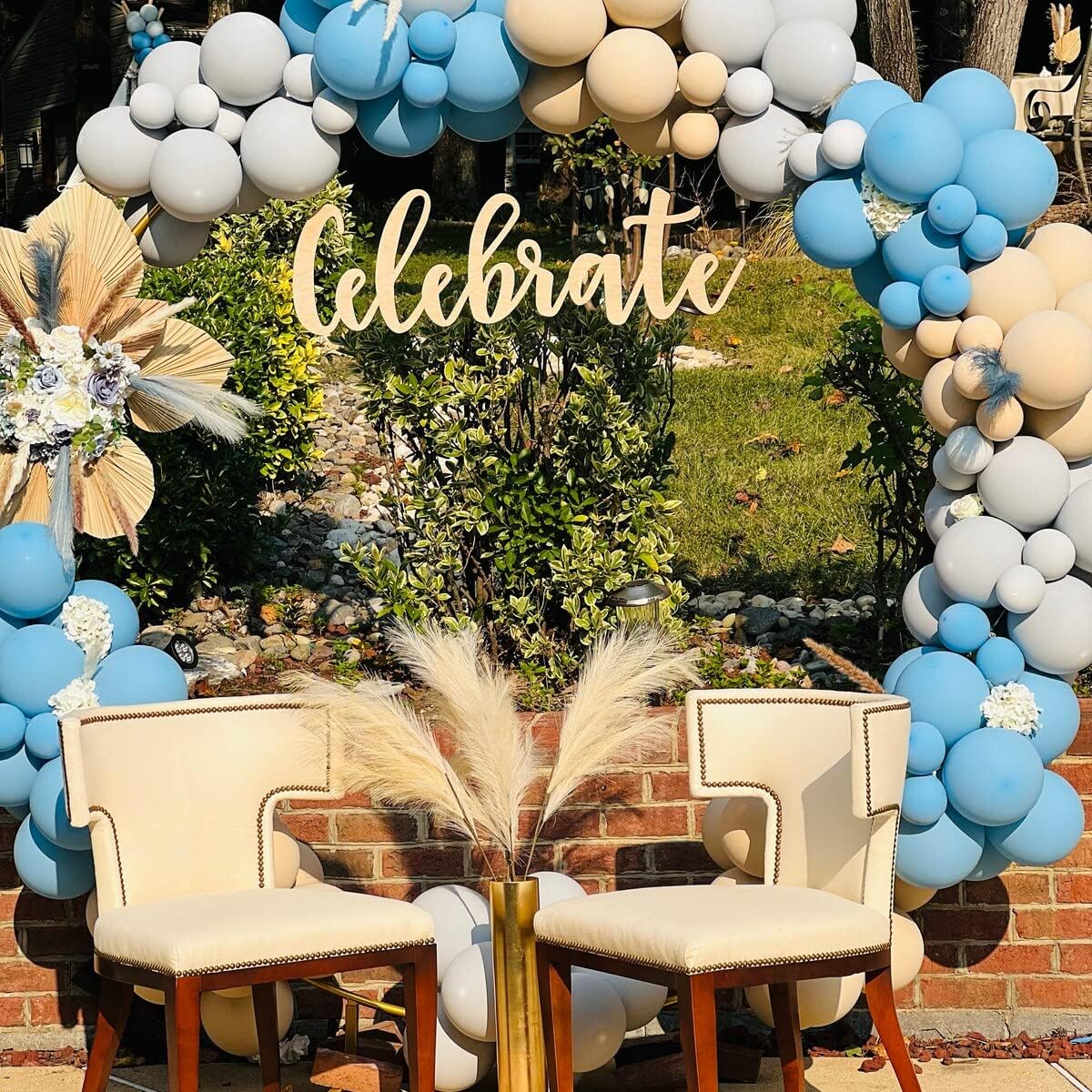 Blue Balloon Garland Arch Kit, 140PCS Royal Blue and White Balloon Arch Kit Different Sizes 5 10 12 18 Inch Latex Balloons for Baby Shower Boys Birthday Gender Reveal Wedding Prom Party Decorations