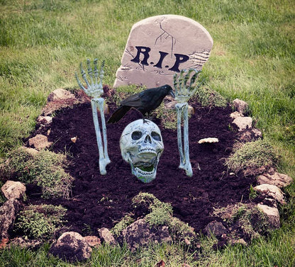 lawn skeleton decoration